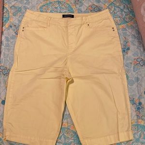 BANDOLINO Bermuda shorts